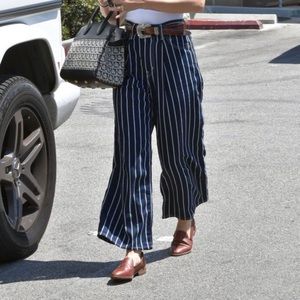 Levi’s Premium Ribcage Pleated Crop Jeans